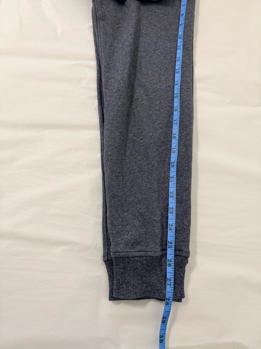 Lululemon Warm Down Jogger II Sz 4 Heathered Speckled True Navy EUC - Picture 8 of 8